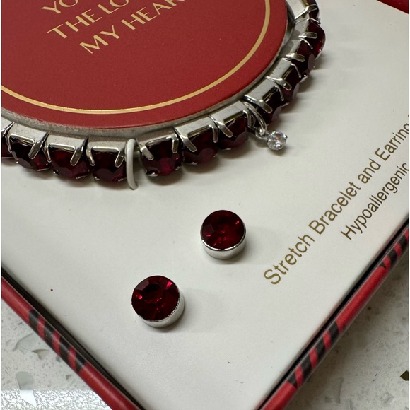 “YOU ARE THE LOVE IN MY HEART” Stretch Bracelet and Earring Set Hypoallergenic - Picture 3 of 10